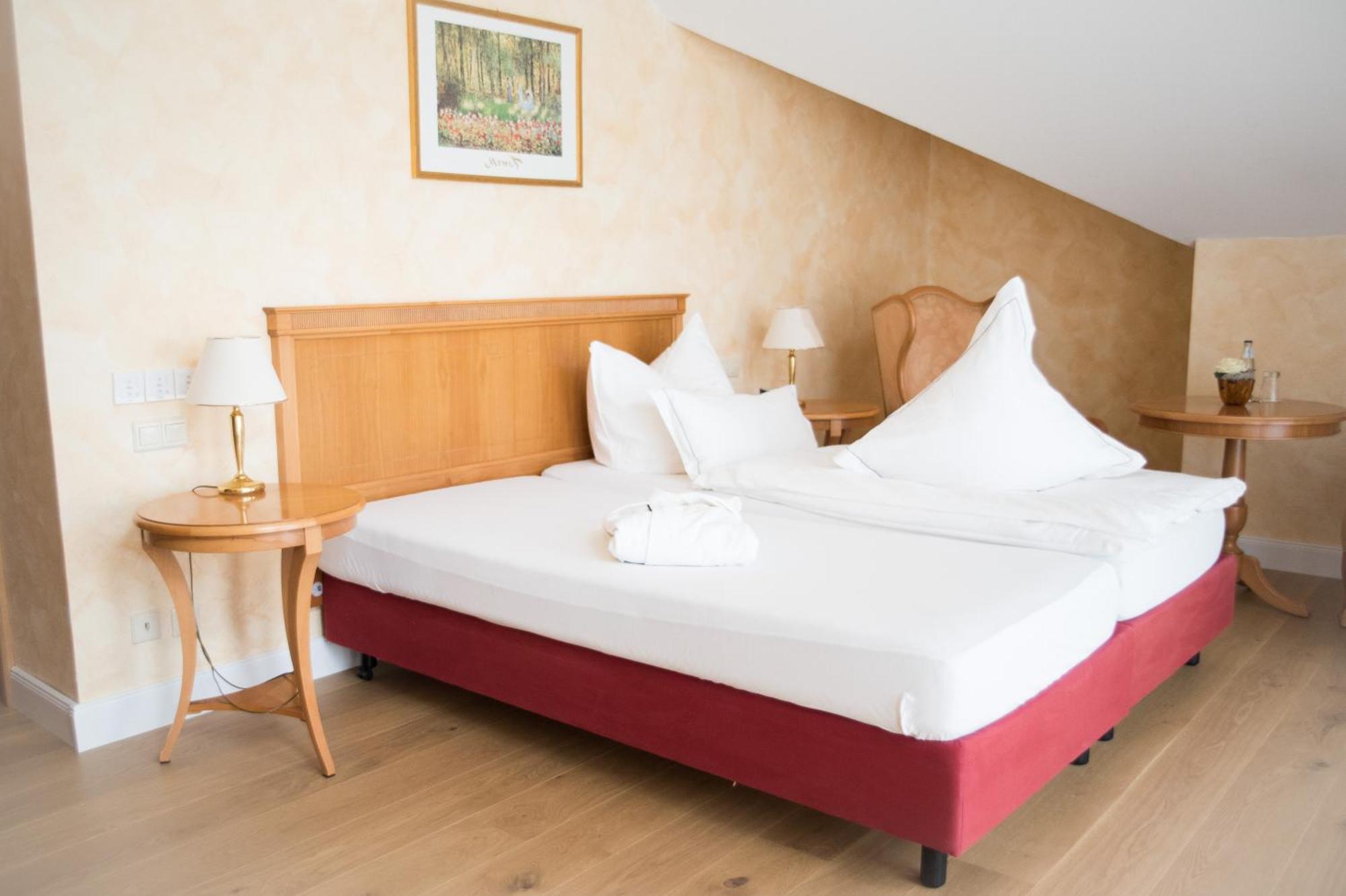 Hotel Tannenhof Bad Wünnenberg Εξωτερικό φωτογραφία